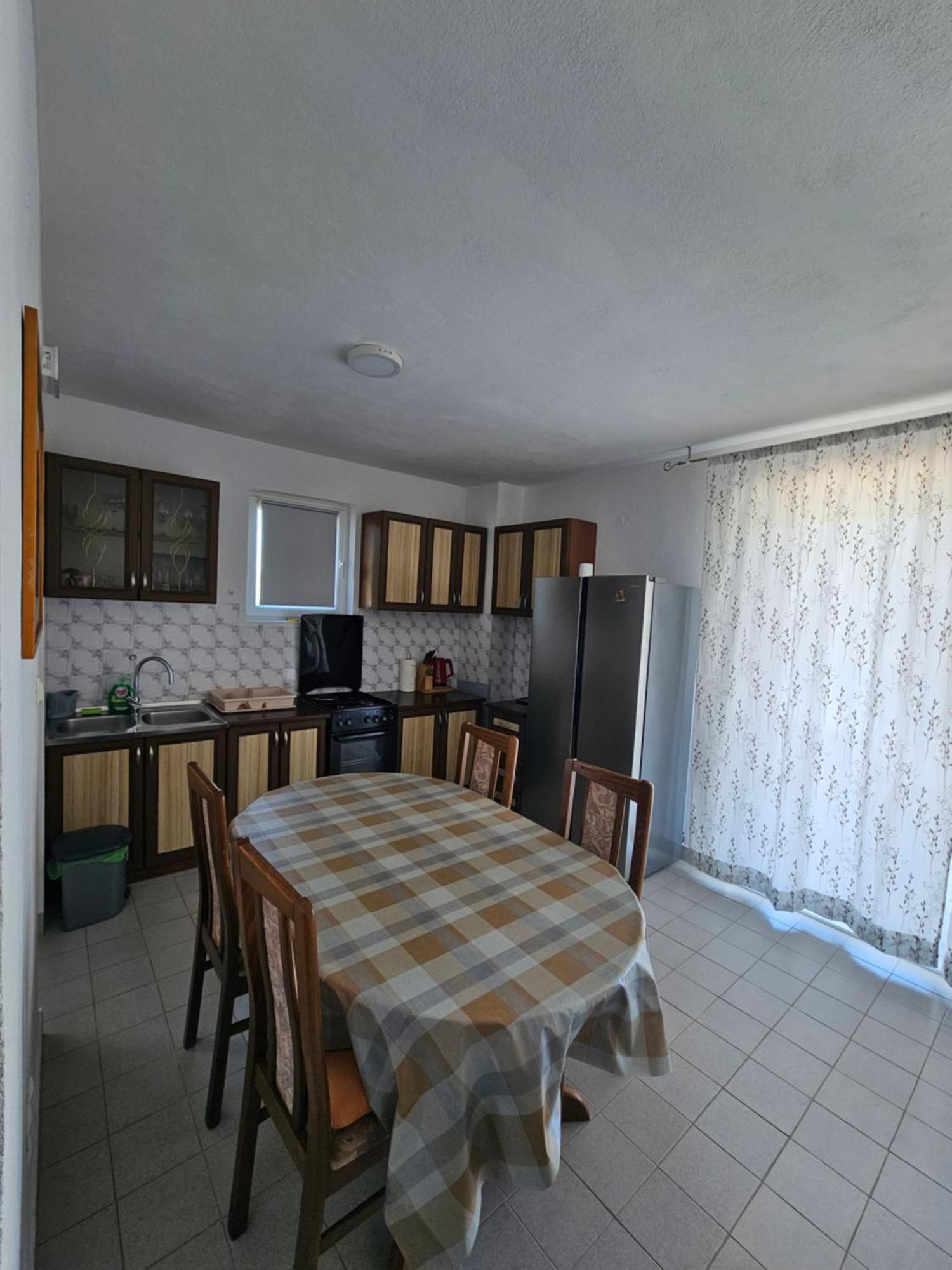 Apartments Lucin Великі-Дрвеник Екстер'єр фото